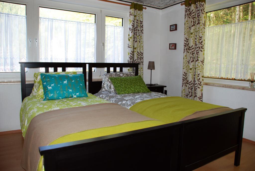 Waldblick Landhaus B&B Schwarzenbach an der Pielach Zimmer foto